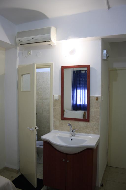 Ga'Aton Motel Nahariya Exterior foto