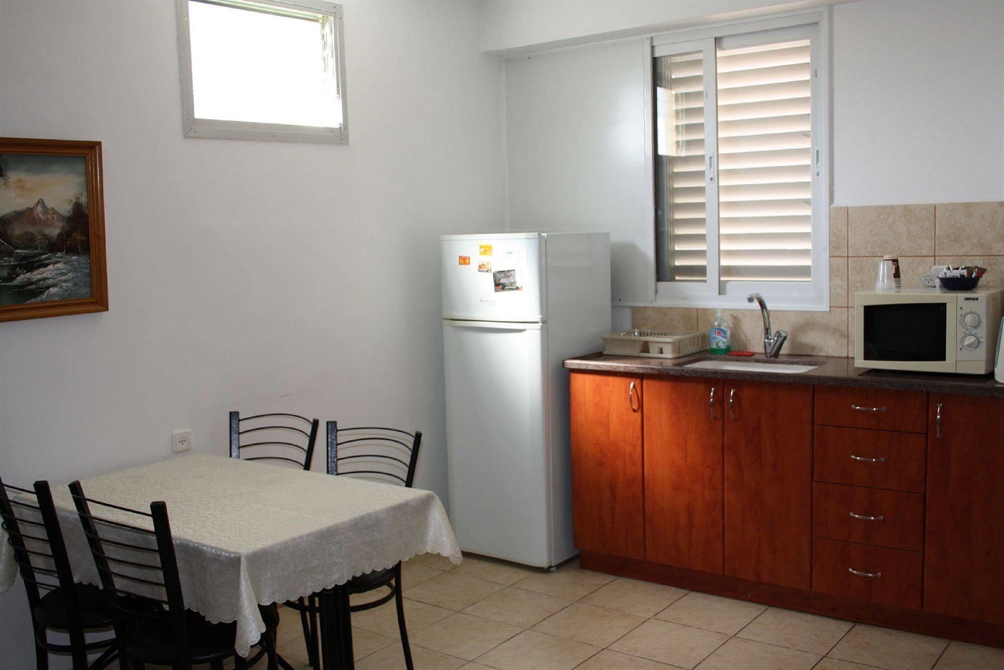 Ga'Aton Motel Nahariya Exterior foto