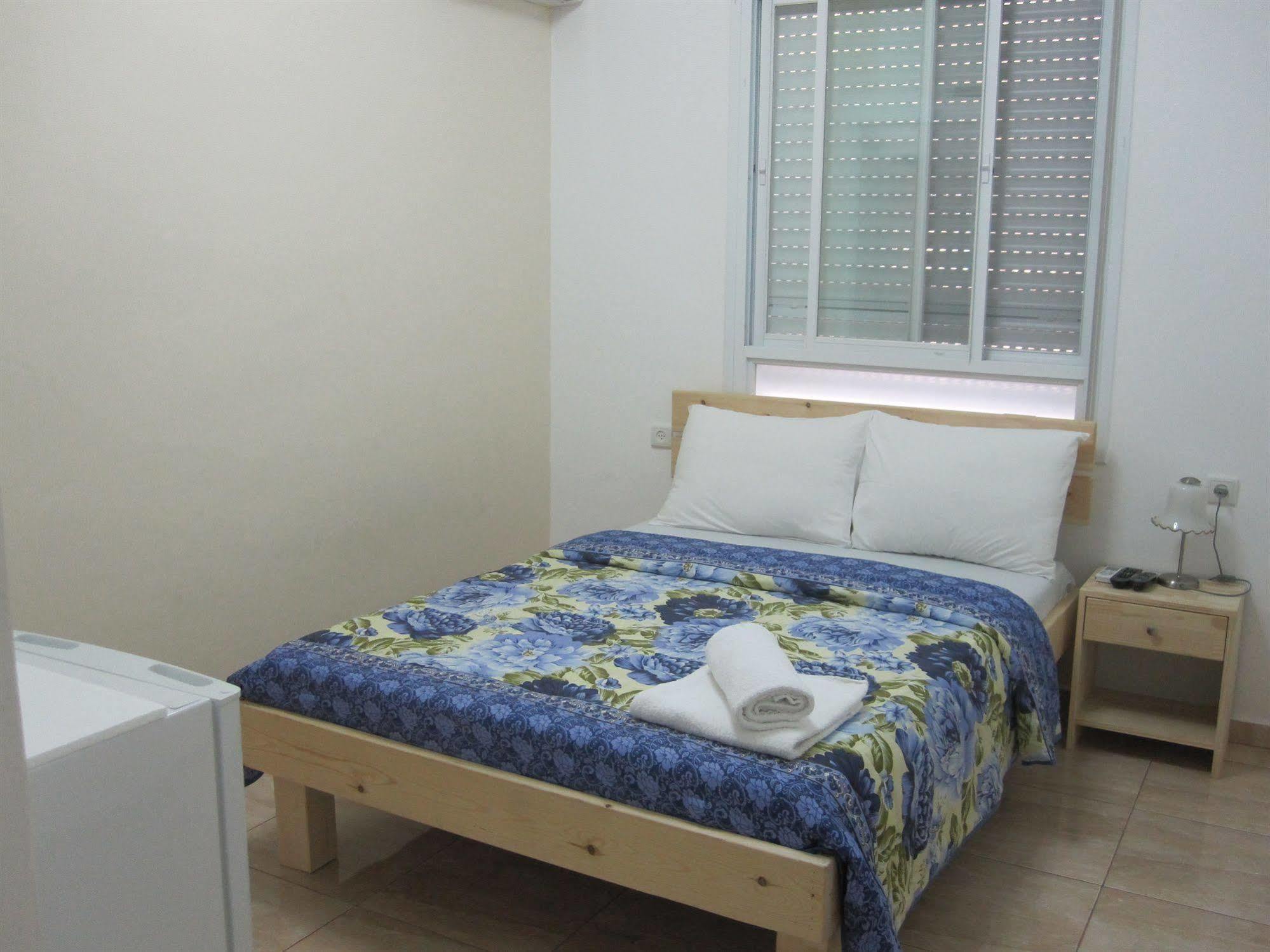 Ga'Aton Motel Nahariya Exterior foto
